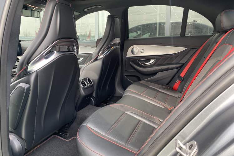 Used Mercedes-Benz E-Class AMG 2019 AMG E 53 4MATIC+ Interior 4