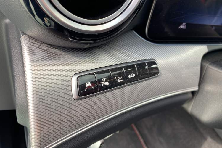 Used Mercedes-Benz E-Class AMG 2019 AMG E 53 4MATIC+ Interior 6