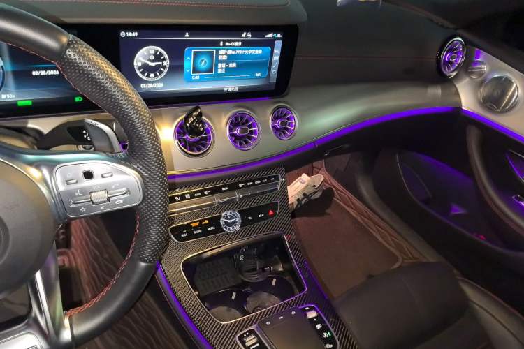 Used Mercedes-Benz E-Class AMG 2019 AMG E 53 4MATIC+ Coupe Audio And AC Panel