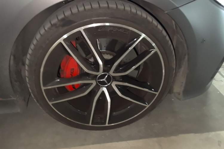 Used Mercedes-Benz E-Class AMG 2019 AMG E 53 4MATIC+ Coupe Right Front Wheel Hub