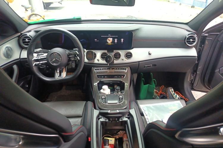 Used Mercedes-Benz E-Class AMG 2021 AMG E 53 4MATIC+ Center Console