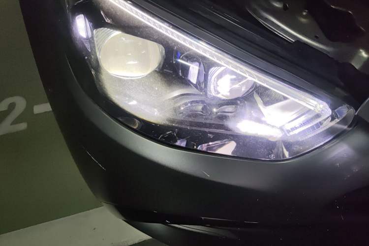 Used Mercedes-Benz E-Class AMG 2023 AMG E 53 4MATIC+ Right Front Headlight