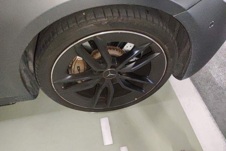 Used Mercedes-Benz E-Class AMG 2023 AMG E 53 4MATIC+ Right Front Wheel Hub