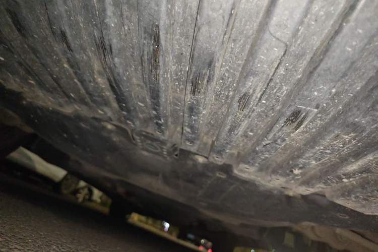 Used Mercedes-Benz E-Class New Energy 2020 E 300 e L Chassis Front