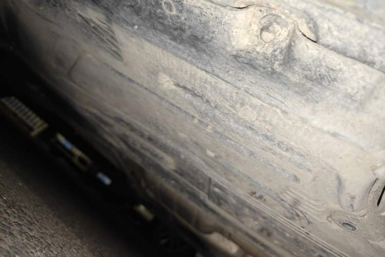 Used Mercedes-Benz E-Class New Energy 2020 E 300 e L Chassis Rear Left