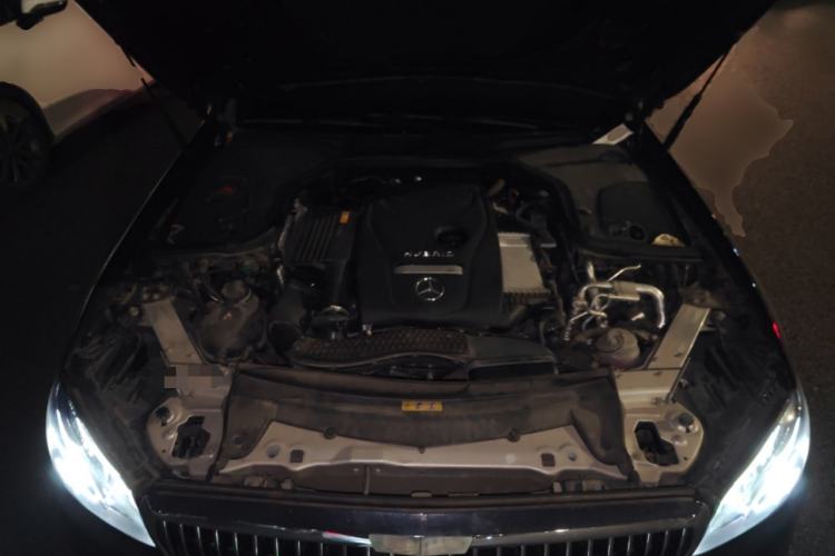 Used Mercedes-Benz E-Class New Energy 2020 E 300 e L Engine Bay