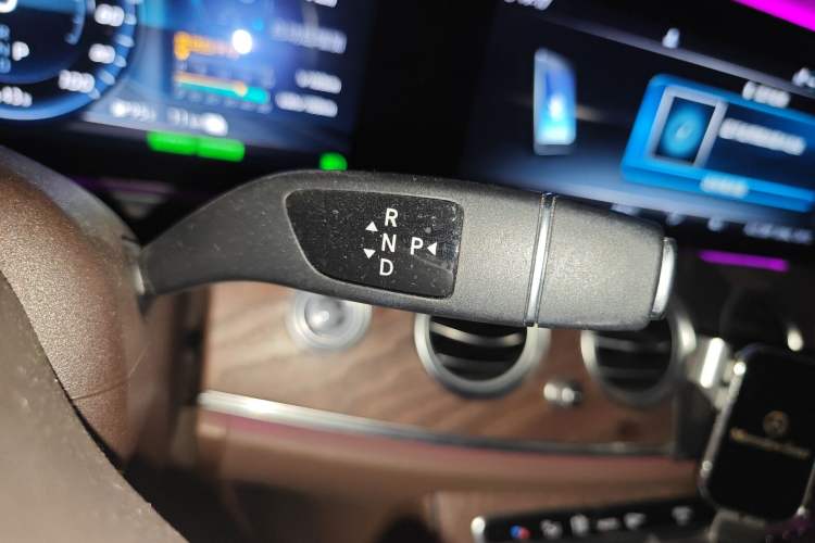 Used Mercedes-Benz E-Class New Energy 2020 E 300 e L Gear Lever