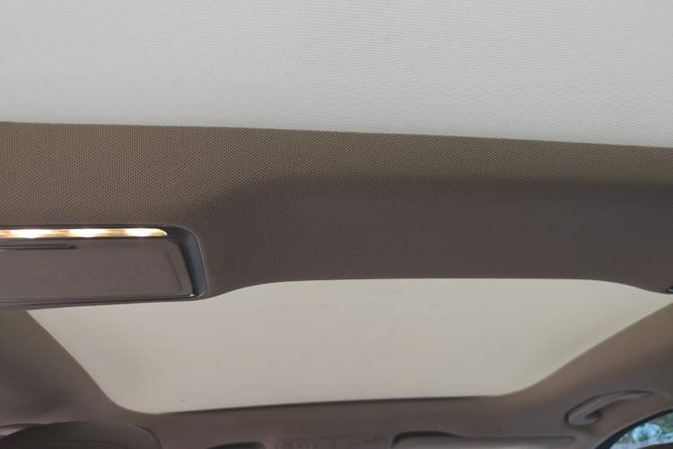 Used Mercedes-Benz E-Class New Energy 2020 E 300 e L Headliner