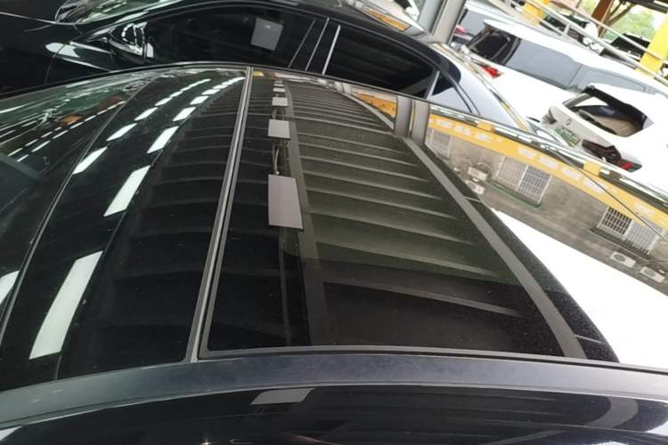 Used Mercedes-Benz E-Class New Energy 2020 E 300 e L Roof