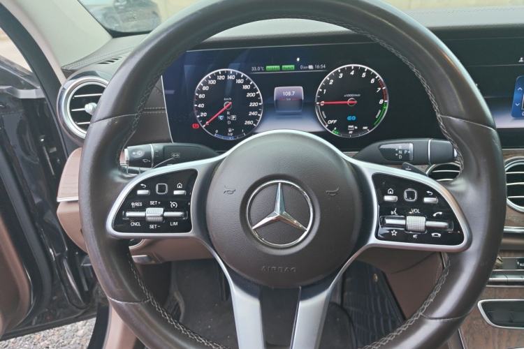 Used Mercedes-Benz E-Class New Energy 2020 E 300 e L Steering Wheel