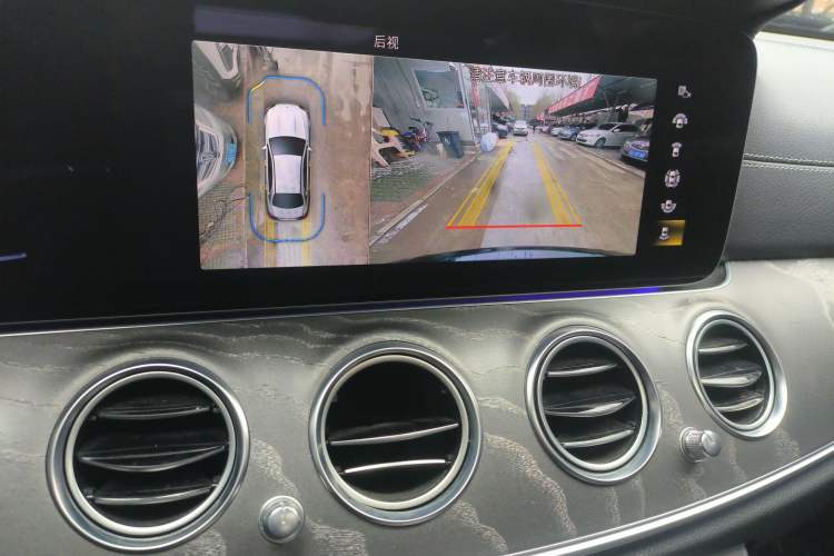 Used Mercedes-Benz E-Class New Energy 2021 E 350 e L Plug-in Hybrid Sports Sedan Audio And AC Panel
