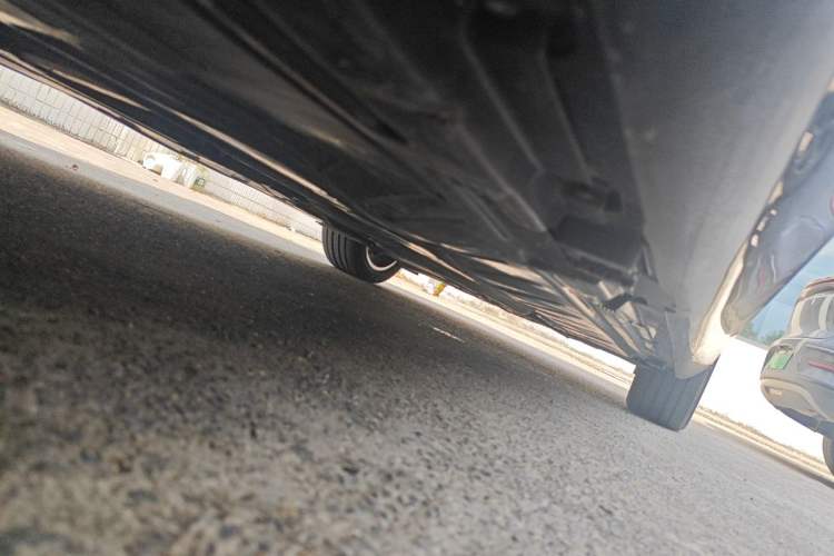 Used Mercedes-Benz E-Class New Energy 2021 E 350 e L Plug-in Hybrid Sedan Chassis Rear Right