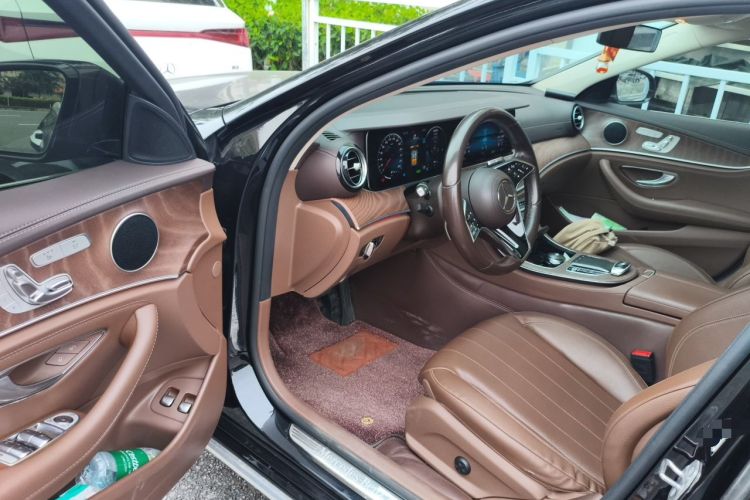 Used Mercedes-Benz E-Class New Energy 2021 E 350 e L Plug-in Hybrid Sedan Driver Seat