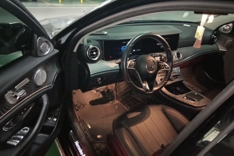 Used Mercedes-Benz E-Class New Energy 2021 E 350 e L Plug-in Hybrid Sedan Driver Seat
