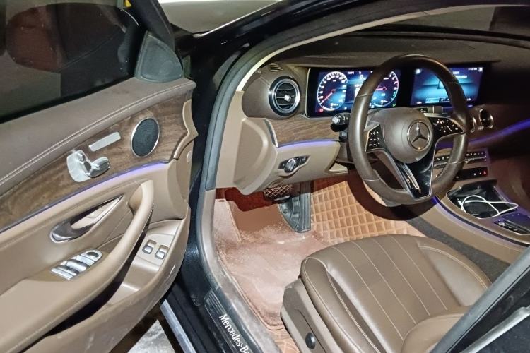 Used Mercedes-Benz E-Class New Energy 2021 E 350 e L Plug-in Hybrid Sedan Driver Seat