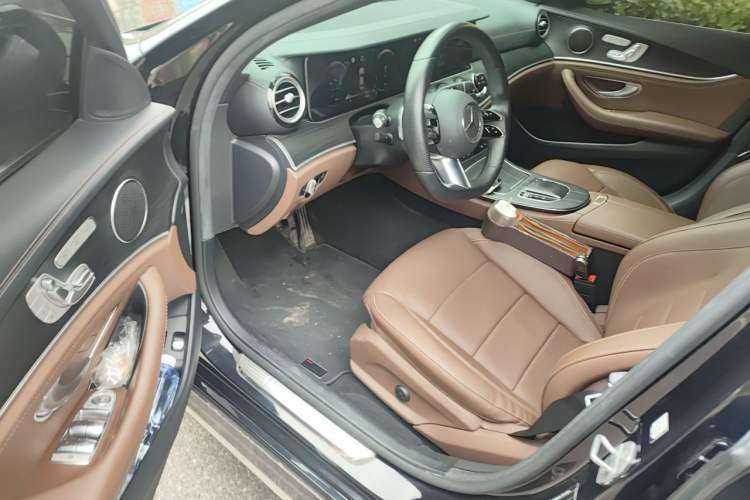 Used Mercedes-Benz E-Class New Energy 2021 E 350 e L Plug-in Hybrid Sports Sedan Driver Seat