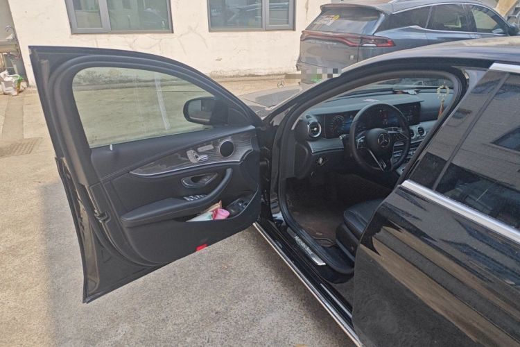Used Mercedes-Benz E-Class New Energy 2021 E 350 e L Plug-in Hybrid Sedan Driver Seat