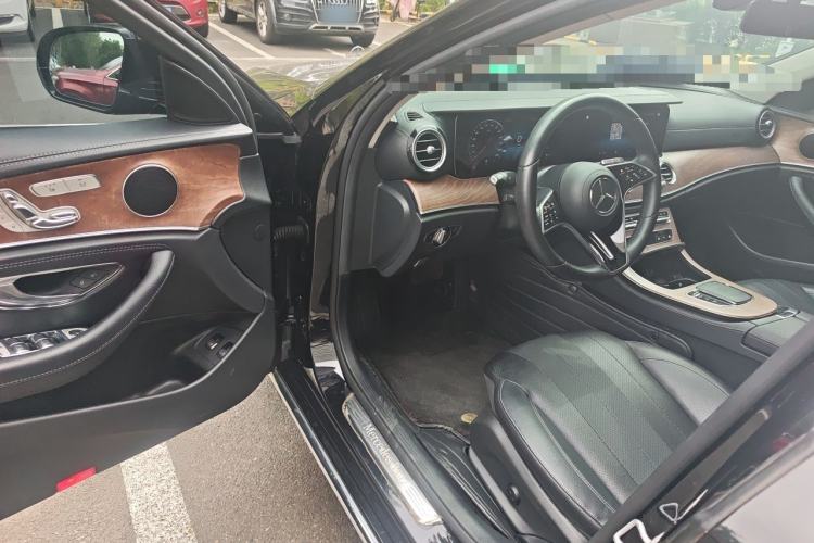 Used Mercedes-Benz E-Class New Energy 2021 E 350 e L Plug-in Hybrid Sedan Driver Seat