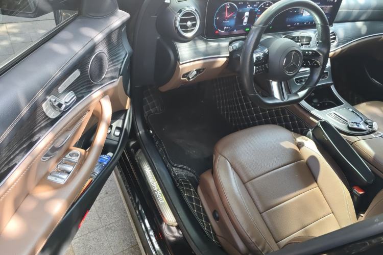 Used Mercedes-Benz E-Class New Energy 2021 E 350 e L Plug-in Hybrid Sports Sedan Driver Seat