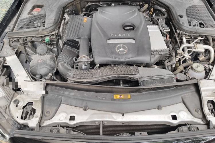 Used Mercedes-Benz E-Class New Energy 2021 E 350 e L Plug-in Hybrid Sedan Engine Bay