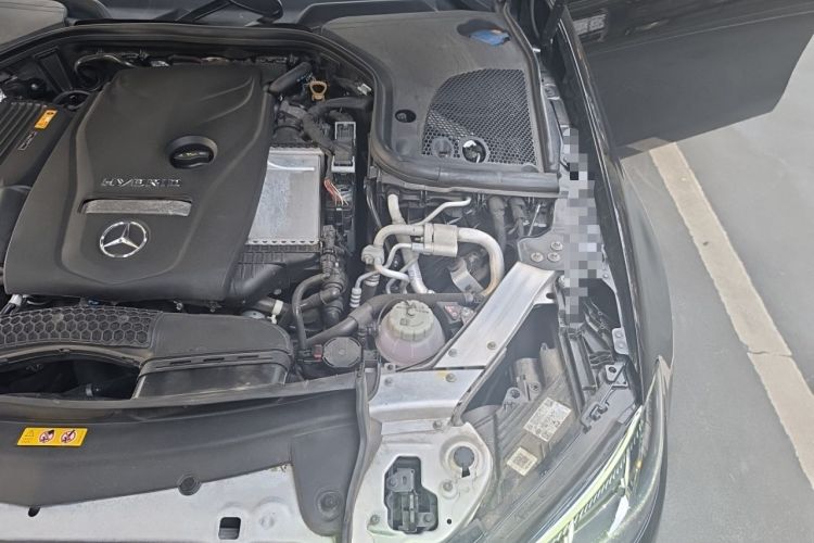 Used Mercedes-Benz E-Class New Energy 2021 E 350 e L Plug-in Hybrid Sedan Engine Bay Left