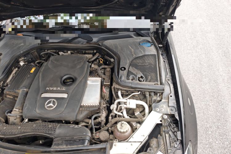 Used Mercedes-Benz E-Class New Energy 2021 E 350 e L Plug-in Hybrid Sports Sedan Engine Bay Left