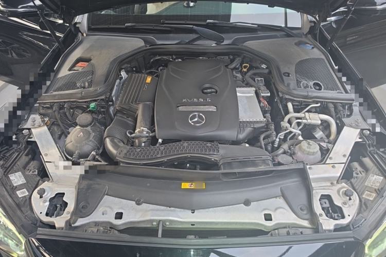 Used Mercedes-Benz E-Class New Energy 2021 E 350 e L Plug-in Hybrid Sedan Engine Bay