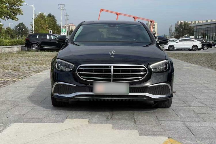 Used Mercedes-Benz E-Class New Energy 2021 E 350 e L Plug-in Hybrid Sedan Exterior 1