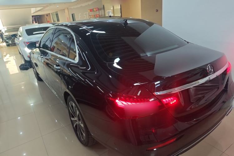 Used Mercedes-Benz E-Class New Energy 2021 E 350 e L Plug-in Hybrid Sedan Exterior 2
