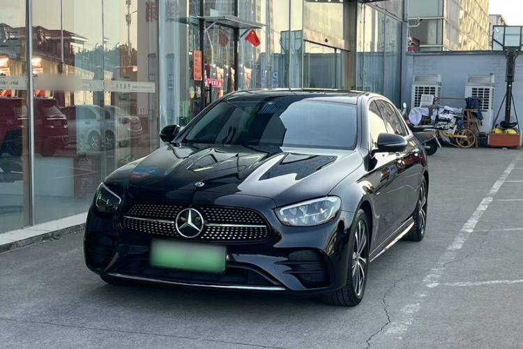 Used Mercedes-Benz E-Class New Energy 2021 E 350 e L Plug-in Hybrid Sports Sedan Exterior 2