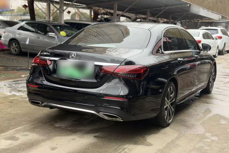 Used Mercedes-Benz E-Class New Energy 2021 E 350 e L Plug-in Hybrid Sports Sedan Exterior 3