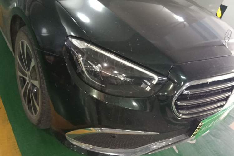 Used Mercedes-Benz E-Class New Energy 2021 E 350 e L Plug-in Hybrid Sedan Exterior 3