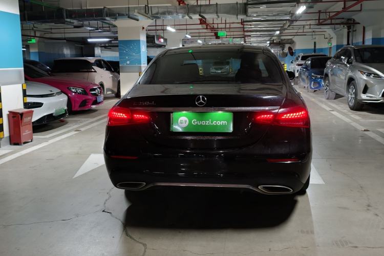 Used Mercedes-Benz E-Class New Energy 2021 E 350 e L Plug-in Hybrid Sports Sedan Exterior 4