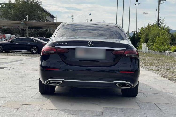 Used Mercedes-Benz E-Class New Energy 2021 E 350 e L Plug-in Hybrid Sedan Exterior 4