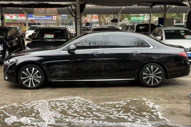 Used Mercedes-Benz E-Class New Energy 2021 E 350 e L Plug-in Hybrid Sports Sedan Exterior 5