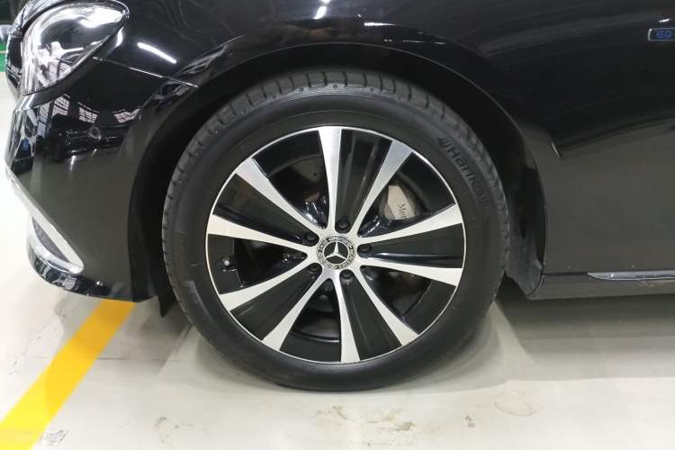 Used Mercedes-Benz E-Class New Energy 2021 E 350 e L Plug-in Hybrid Sedan Exterior 7