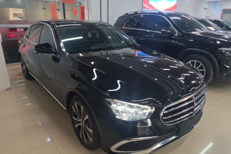 Used Mercedes-Benz E-Class New Energy 2021 E 350 e L Plug-in Hybrid Sedan Front Right 45 Deg
