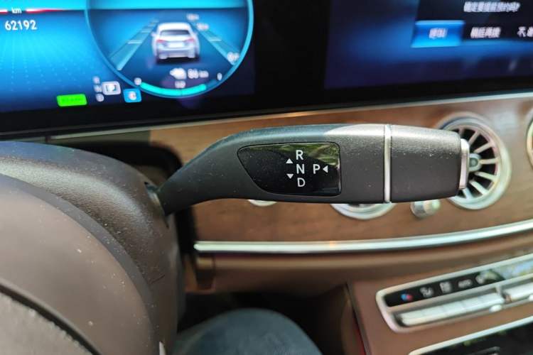 Used Mercedes-Benz E-Class New Energy 2021 E 350 e L Plug-in Hybrid Sedan Gear Lever