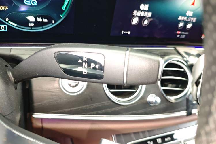 Used Mercedes-Benz E-Class New Energy 2021 E 350 e L Plug-in Hybrid Sports Sedan Gear Lever