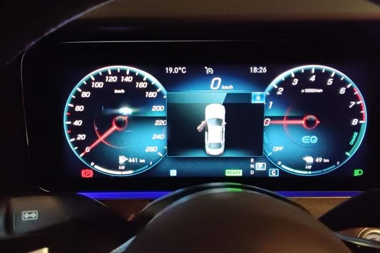 Used Mercedes-Benz E-Class New Energy 2021 E 350 e L Plug-in Hybrid Sedan Instrument Cluster