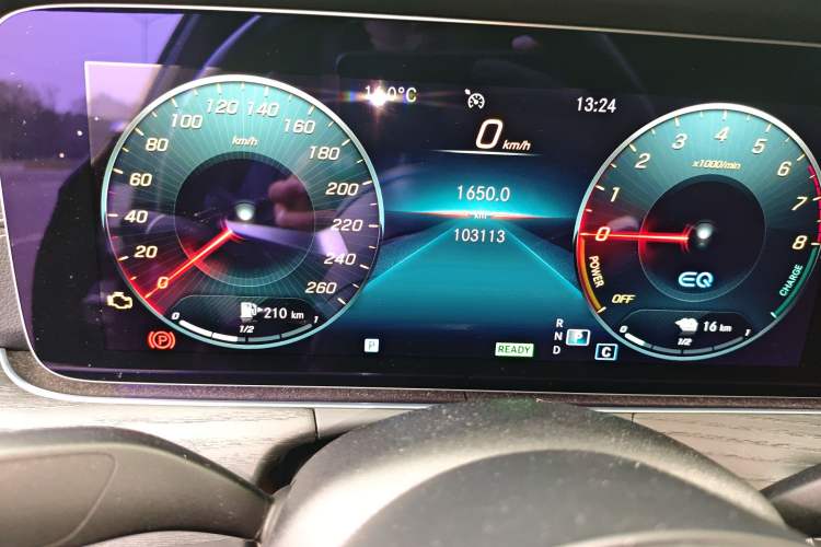 Used Mercedes-Benz E-Class New Energy 2021 E 350 e L Plug-in Hybrid Sports Sedan Instrument Cluster