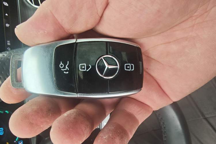Used Mercedes-Benz E-Class New Energy 2021 E 350 e L Plug-in Hybrid Sports Sedan Interior 1