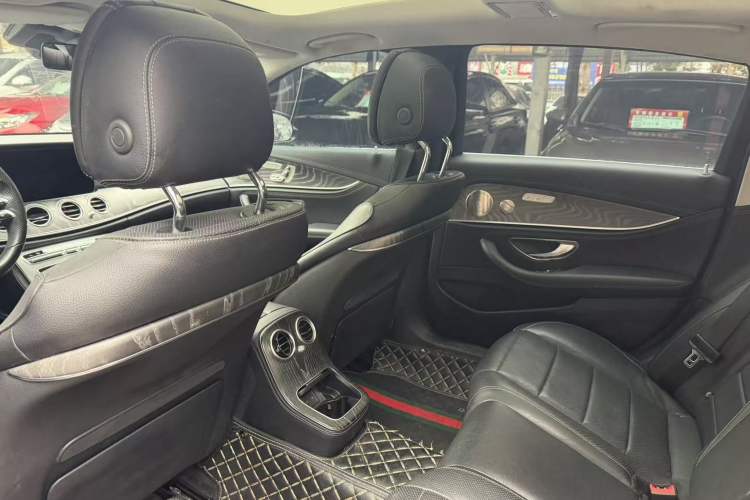 Used Mercedes-Benz E-Class New Energy 2021 E 350 e L Plug-in Hybrid Sports Sedan Interior 2