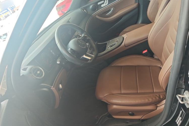 Used Mercedes-Benz E-Class New Energy 2021 E 350 e L Plug-in Hybrid Sports Sedan Left Front Seat