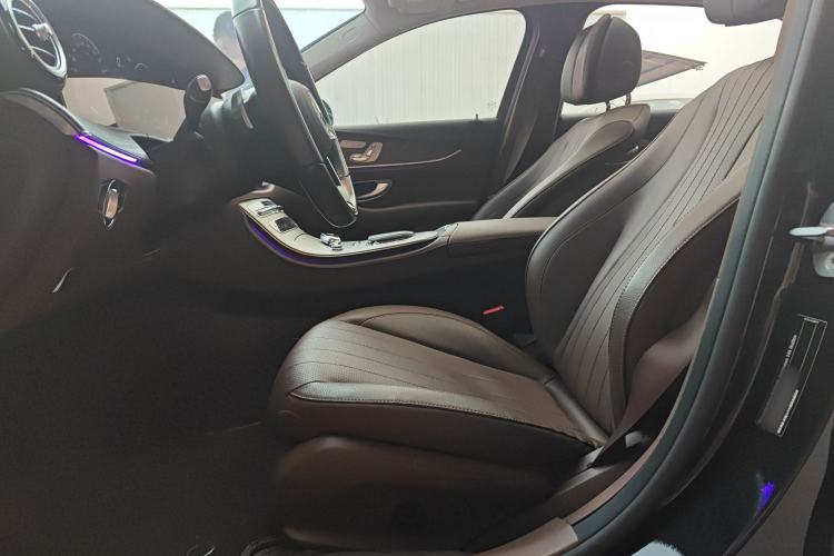 Used Mercedes-Benz E-Class New Energy 2021 E 350 e L Plug-in Hybrid Sedan Left Front Seat