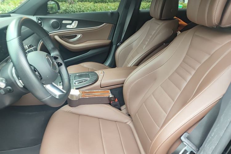 Used Mercedes-Benz E-Class New Energy 2021 E 350 e L Plug-in Hybrid Sports Sedan Left Front Seat