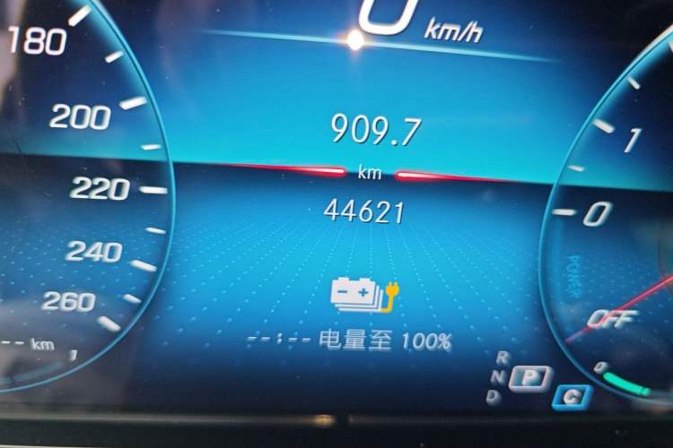 Used Mercedes-Benz E-Class New Energy 2021 E 350 e L Plug-in Hybrid Sedan Odometer Close Up