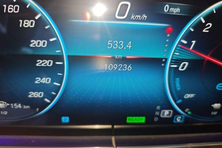 Used Mercedes-Benz E-Class New Energy 2021 E 350 e L Plug-in Hybrid Sports Sedan Odometer Close Up