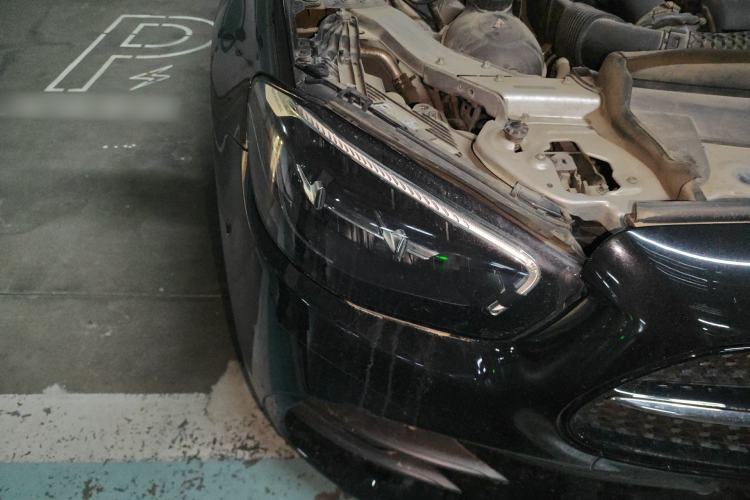 Used Mercedes-Benz E-Class New Energy 2021 E 350 e L Plug-in Hybrid Sports Sedan Right Front Headlight
