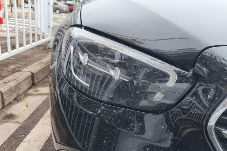Used Mercedes-Benz E-Class New Energy 2021 E 350 e L Plug-in Hybrid Sedan Right Front Headlight